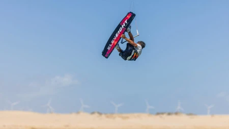 Кайтборд Eleveight Commander AG PRO V2 2026