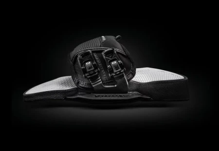 Крепления для кайтборда Carved Ultra Pads And Straps 2023
