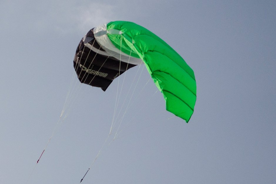 Пилотажный кайт Cross Kites Boarder Fluor Green R2F