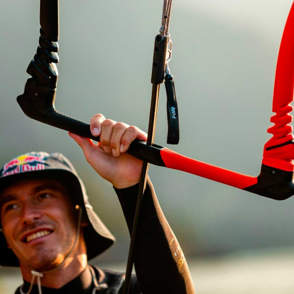 Планка управления F-One Atom Bar 2026