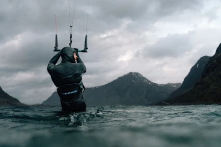 Гидрокостюм Mystic Voltt Hooded Fullsuit 6/4/3mm Fzip Black