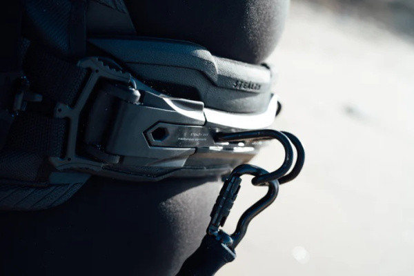 Крюк для трапеции Mystic Stealth Bar Gen 3 Kite Black 2023