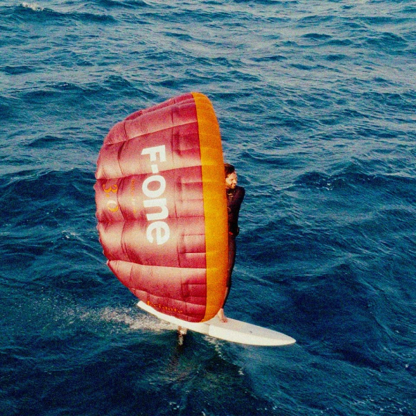 Паравинг F-One Frigate 2025