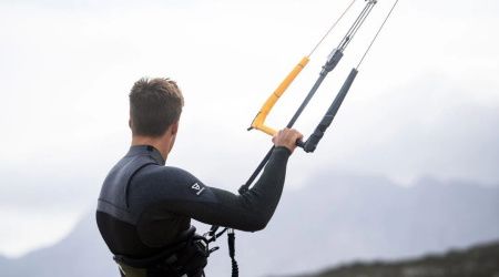 Планка управления Airush Magnum Bar 2025